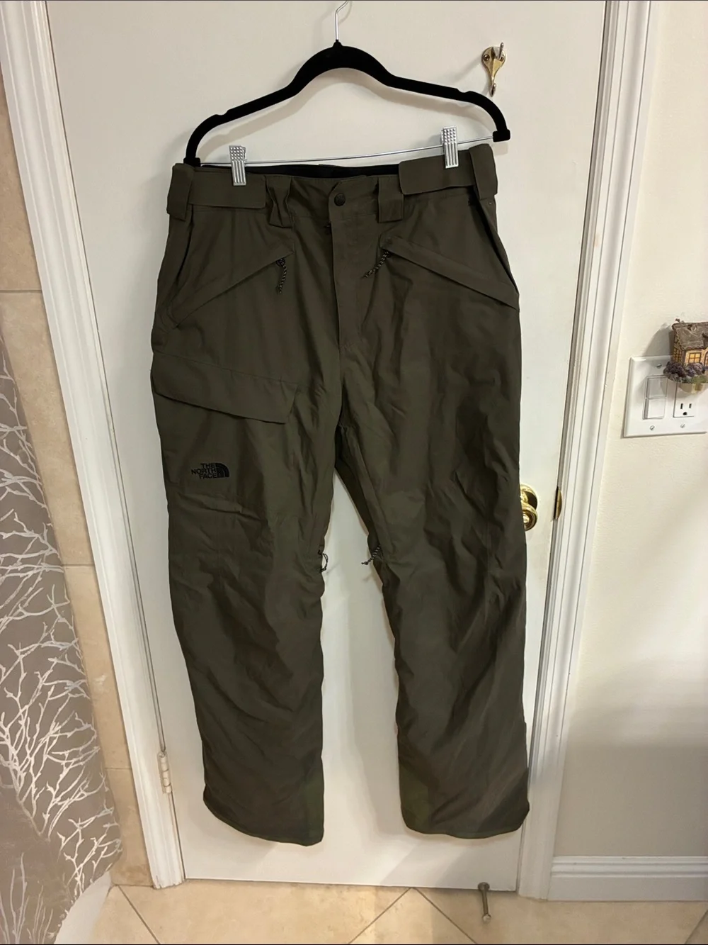 The North Face Men’s Olive Snow Pants-Sz Large/Long